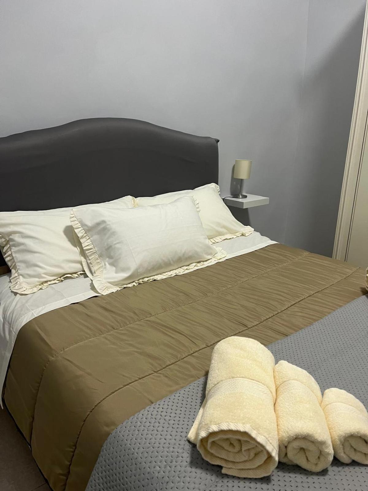 Zimari Apartment Неаполь Экстерьер фото